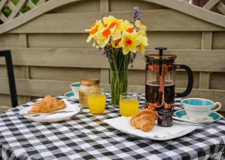 Old Thatch Bambers Green Отели в г. Dunmow