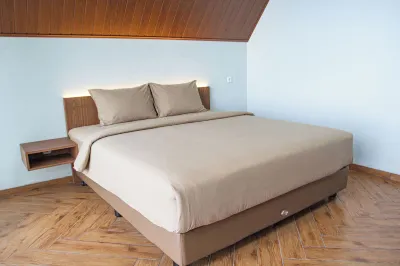 Diorit Villa and Glamping by Sajiwa Hotel dekat Gunung Cilik Kaliurip