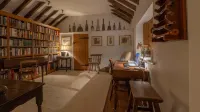 Stunning 4-Bed Thatched Cottage in Oxfordshire! Hotels in Duns Tew