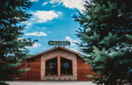 Edge-O-Dells Resort - 21 and Older