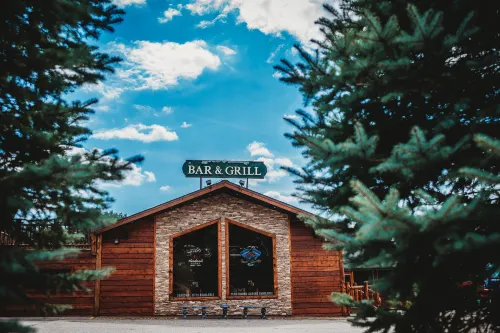 Edge-O-Dells Resort - 21 and Older Hotels in Lyndon