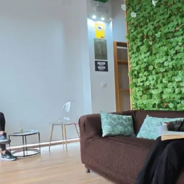 Aiora Hostel