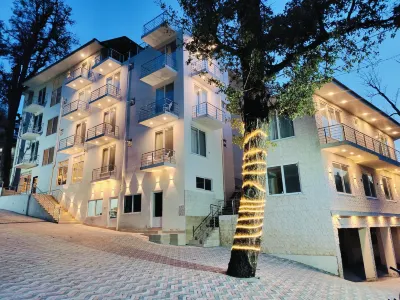 Pinemont Hotel Hotels near Pakistan Cadet College Muree