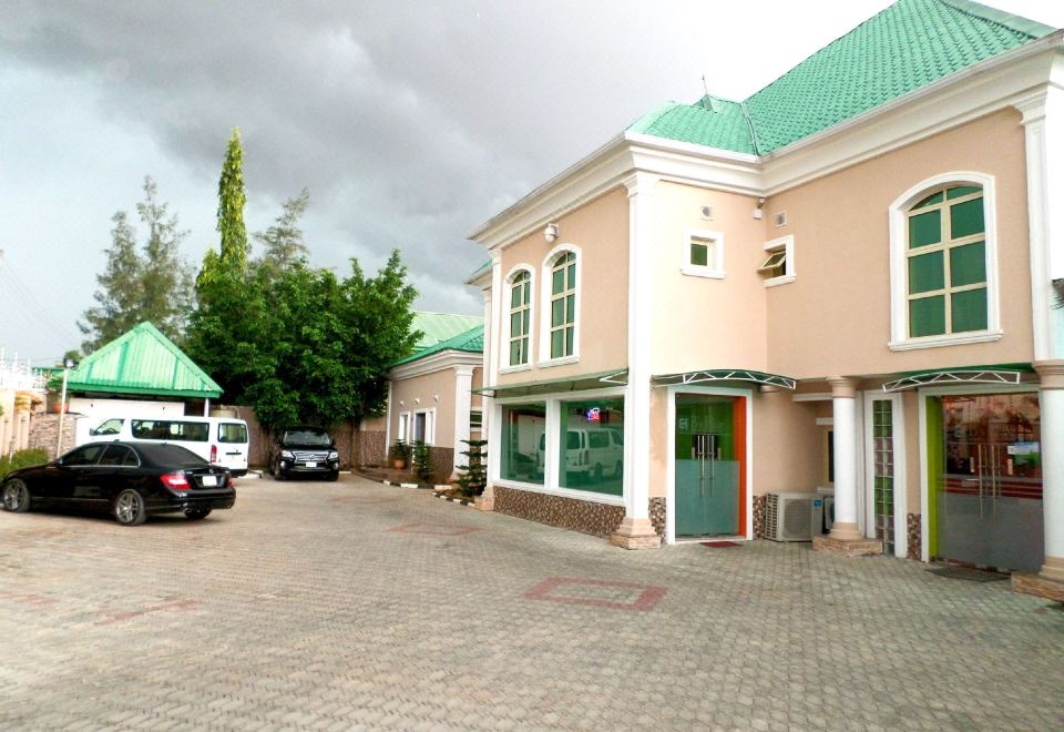 hotel overview picture