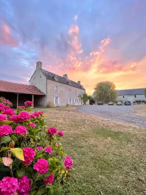 Ferme fortifiee D Enguenard - Homestays