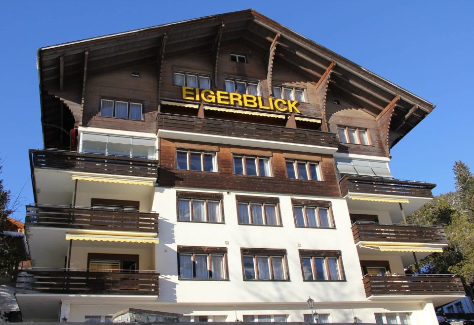 Hotel Eiger Over view