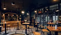 Arbiana Heritage Hotel - bar