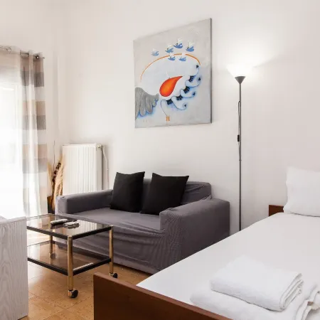 Cozy Apartment n Stavros Niarchos Park