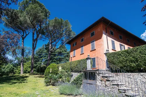 Villa Solzago - by Myhomeincomo