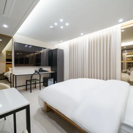JAMSIL LOUNGE HOTEL Отели рядом с достопримечательностью «Бейсбол Стадион Ямсил»
