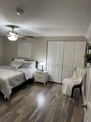 Casa Blanca Hotels near Walmart Supercenter