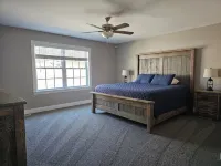 Newly built secluded 5-bedroom home