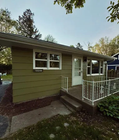 Chic Dunes Cottage W/ HOT TUB near Warren Dunes / Lake MI!