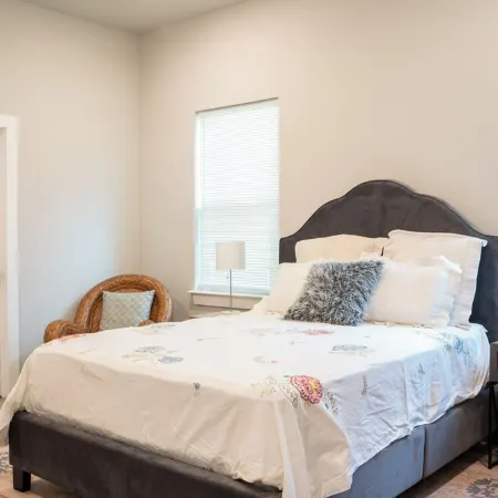 Spacious 3-Bedroom Home with Comfort & Convenience - Family Friendly