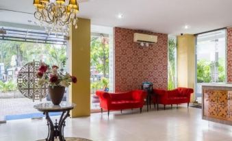 Anaya Hotel and Ballroom