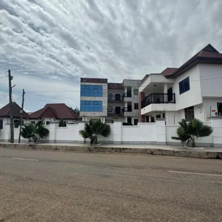 Baffour Apartments
