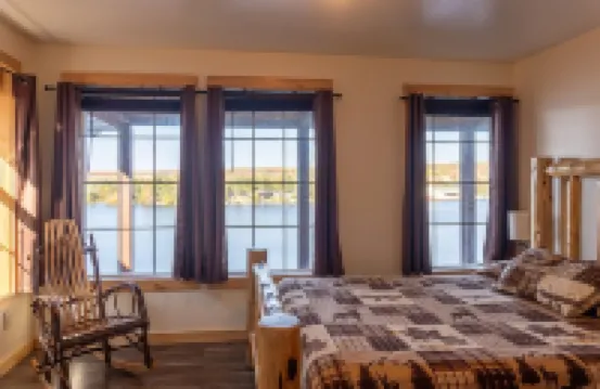 Keweenaw Waters Resort