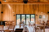 Huttopia Wine Country Hotels in Cobb