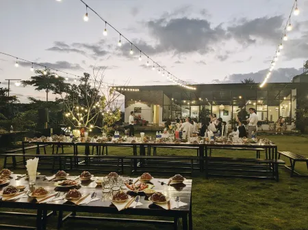 Xom Organic Farm Stay