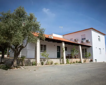 Passo do Lobo - Turismo Rural Hotéis em Moura