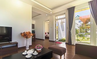 Hoa May Hotel
