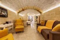 3242 L`Edicola Suite by Barbarhouse