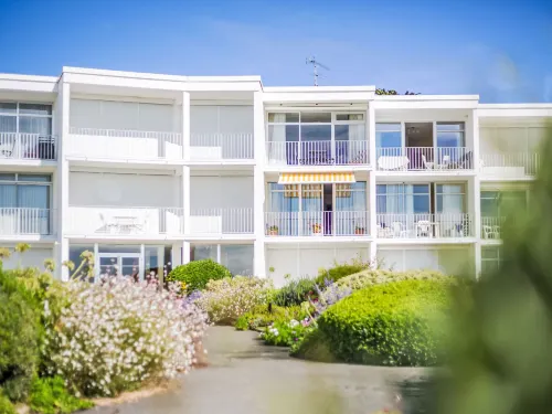 Résidence les Trois Iles Hotels in Quiberon