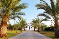 Luxury Villa With Swimming Pool, 3 Minutes From The Beach Ang Big Private Garden