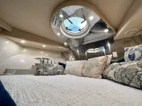 Sapphire Beach Houseboat Sleeps 6