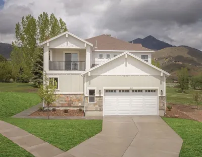 Gorgeous 3B3B Mountain Chalet Only 15 Min to Park City, Deer Valley and Sundance