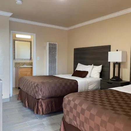 SurfSide Stay