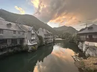 Quiet house at the foot of the Pyrenees Hotels in Sarrancolin