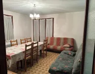 Vaste Villa au Coeur de la Pinède Hotels in Les Mathes