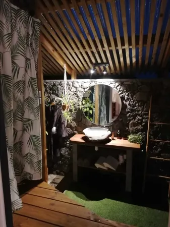 Ti Kaz Dakoté : le Bungalove Отели рядом с достопримечательностью «senteur blanc Woods»