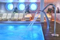 GHT綠洲託薩飯店&Spa - 海滩