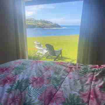 This IS IT! Dreamy Beach, Stunning Views, Amazing Location! Rooms