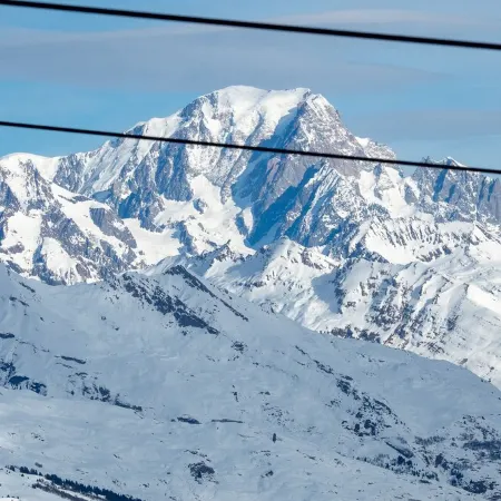 6-person apartment, spacious, functional, Mont Blanc view