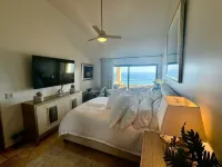 El Zalate Top Floor Beachfront 2 Bed 2 Bath beautiful white sandy beach