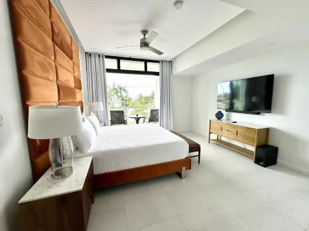 Welcome to Nautical Homes Paradise 2