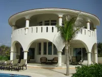 Georgous 4 bedroom-4.5 bath Oceanfront Villa - Tulum- Oceanside Priv. Pool. Hotel di 