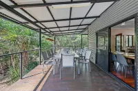 Zen Pandanus Point Pool - Backyard - Balcony