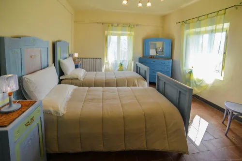 Villa Print Cabatè - Fiorile Apartment Hotel a Lisciano Niccone