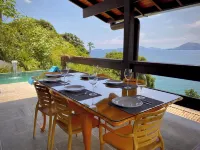 Ponta Leste - Beautiful house in a gated community with pier and beach x1f3dd;. Hotel a Angra dos Reis