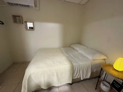Cozy 1-bedroom apartment in enjoyable Santa Ana