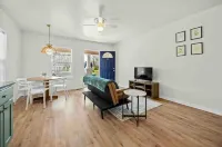 Rossville GA 10m > Chatt - King Bed - Pet Friendly Hotels in Rossville