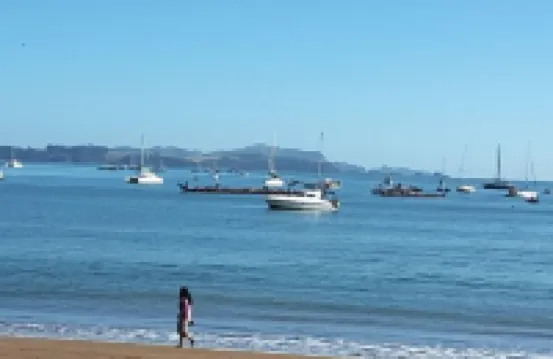 Stunning sea views-private-fully equipped-spotless