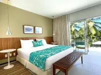 Beach House 4 suites and swimming pool. Comfort and privacy just a few steps from the sea Отели рядом с достопримечательностью «Pista de Skate da Praia de Jauá»