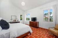 Oceanview Villa in Gated Beachfront Community w/ Full Backup Generator & Cistern