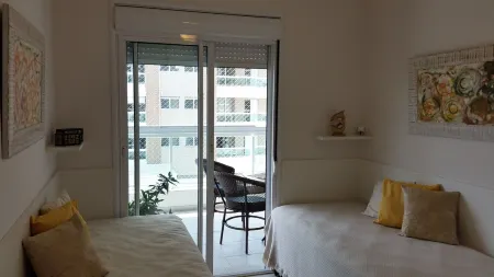 Lindo apartmento na Riviera - próximo a praia - 3 quartos Отели рядом с достопримечательностью «Praia Bertioga»