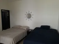 2 BED STUDIO WALKING DISTANCE ANYWHERE AT BEAROOMS AND STUDIOS